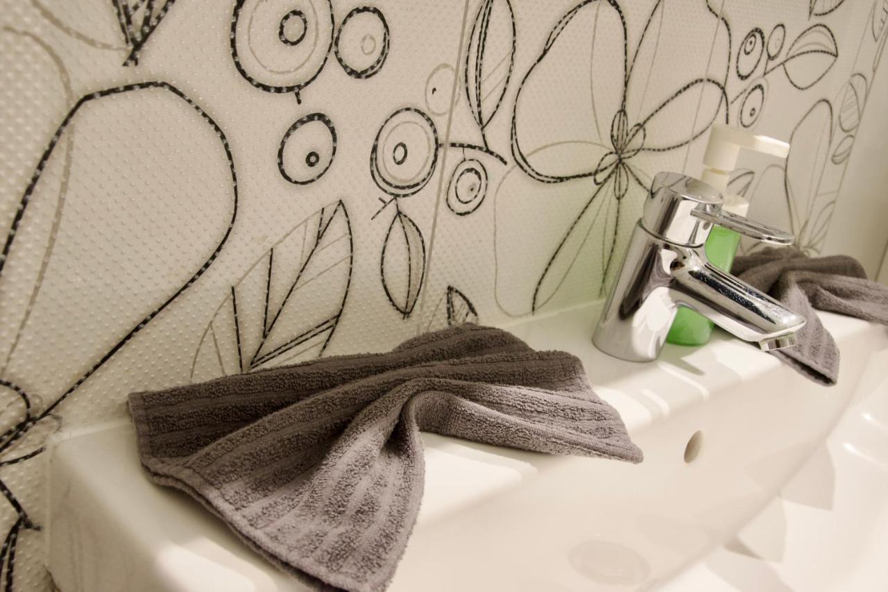 Standard Apartment By Hi5 - St. King Street 16. Boedapest Buitenkant foto