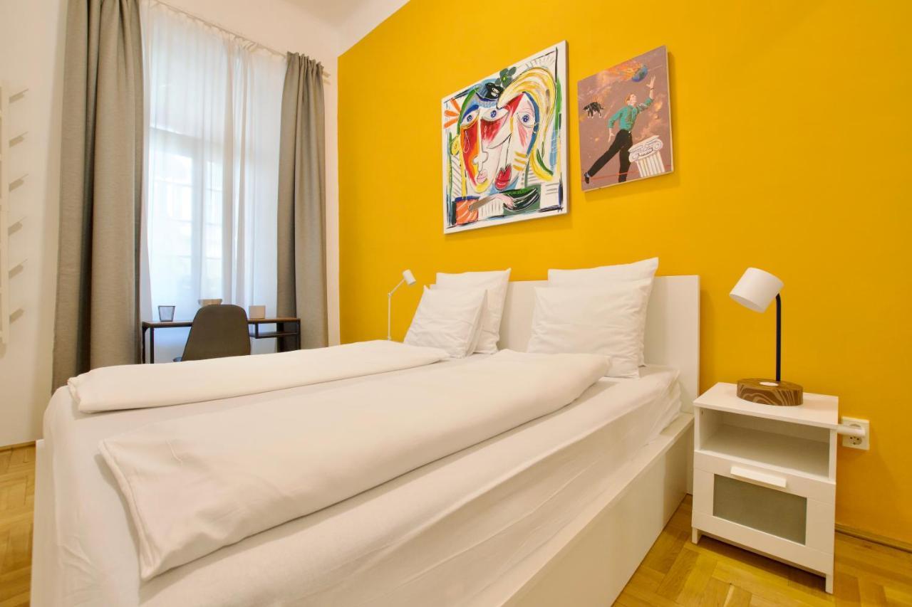 Standard Apartment By Hi5 - St. King Street 16. Boedapest Buitenkant foto